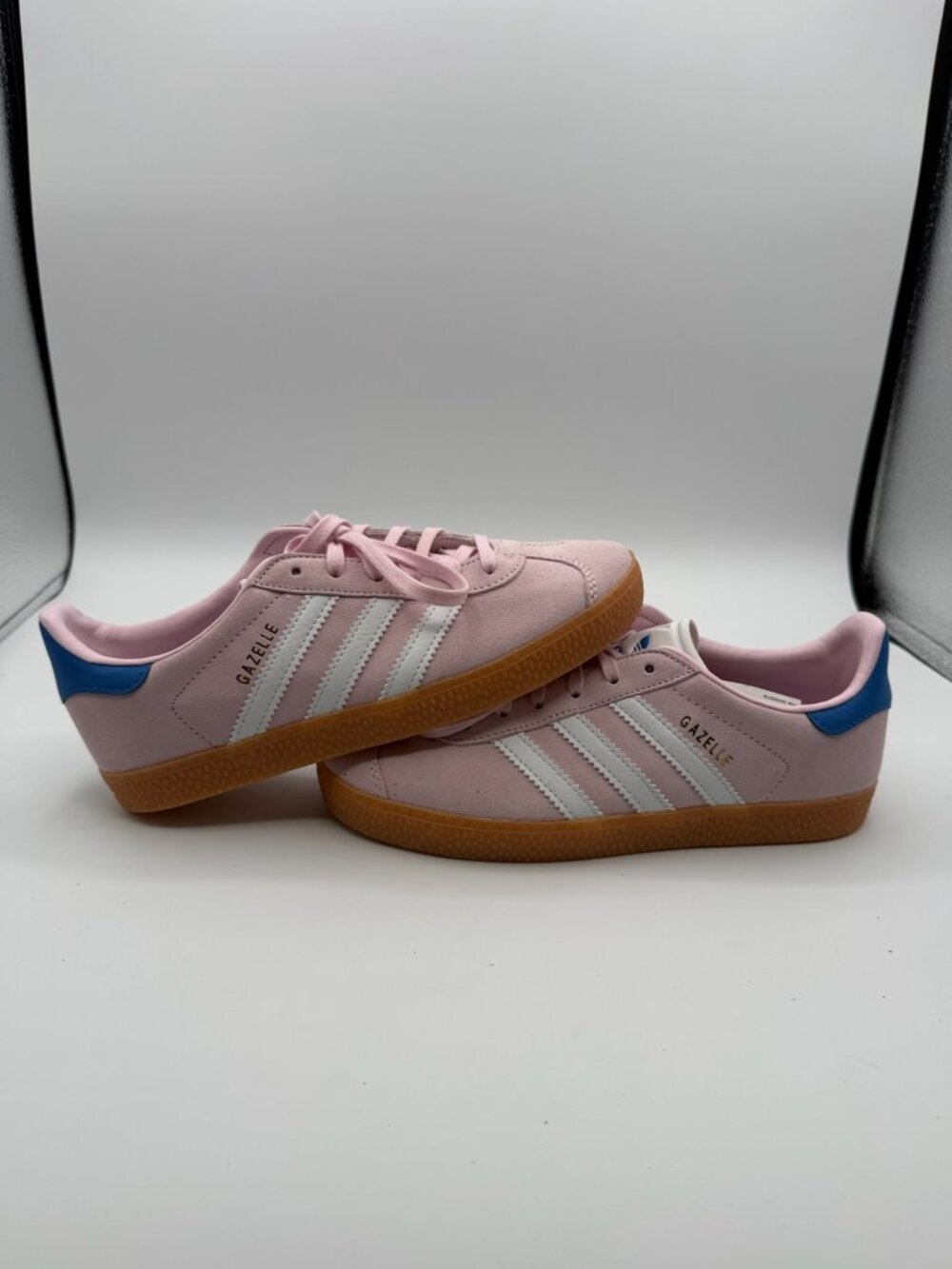 Adidas Gazelle J Light Pink Heel Accent Lucid Blue Jq5995 Rare Size 3.5 Youth